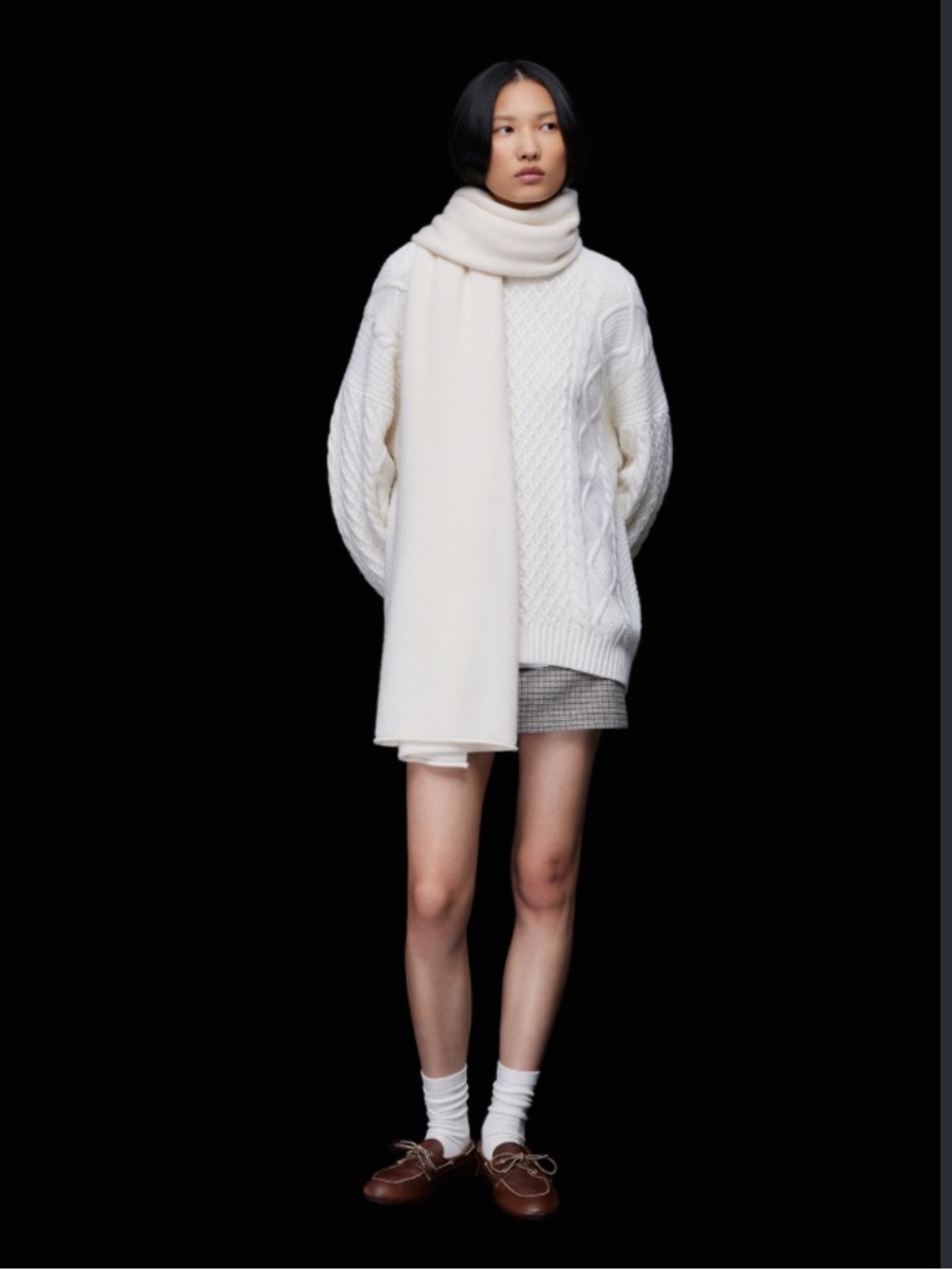 Sunday best ARITZIA Peggy Sweater
Merino wool cable-knit sweater $138 fall knit